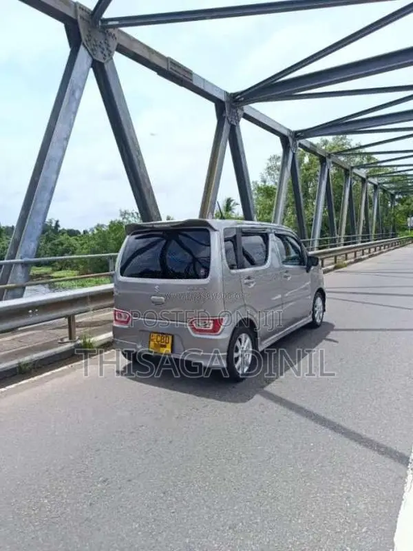 Suzuki Wagon R FZ 2018 Car (Used)