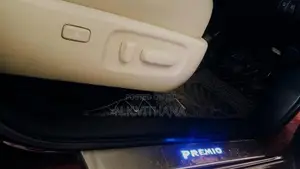Toyota Premio 2017 Car (Used)