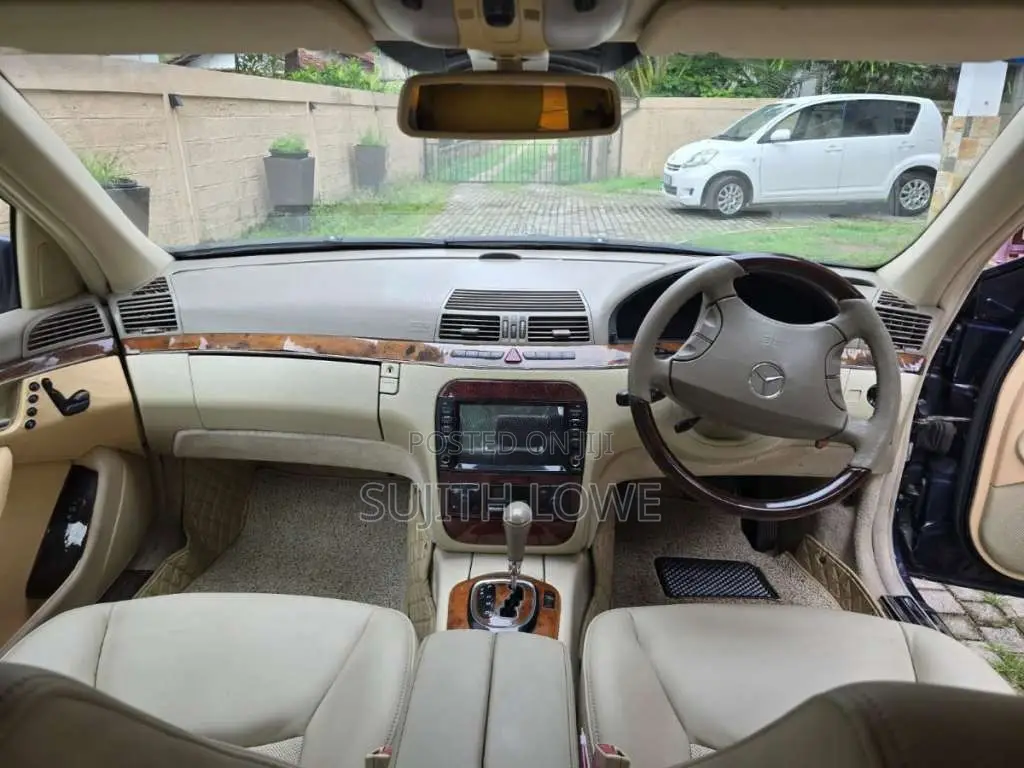 Mercedes-Benz W220 S-Class 2003 Car (Used)
