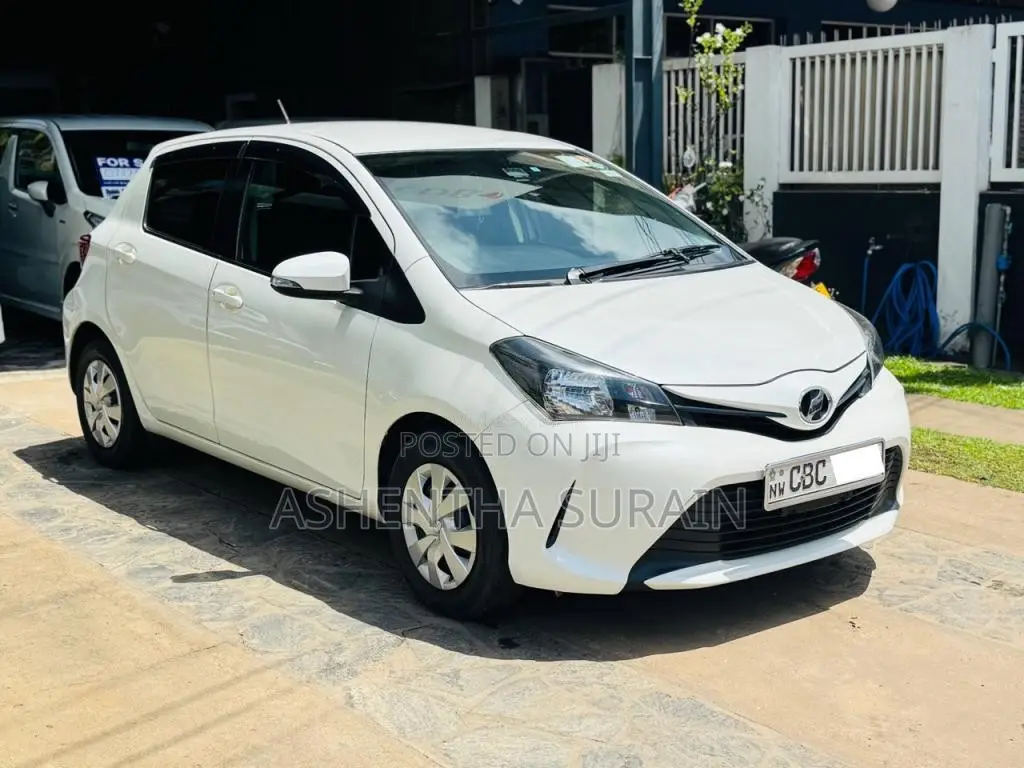 Toyota Vitz Safety 2016 Car (Used)