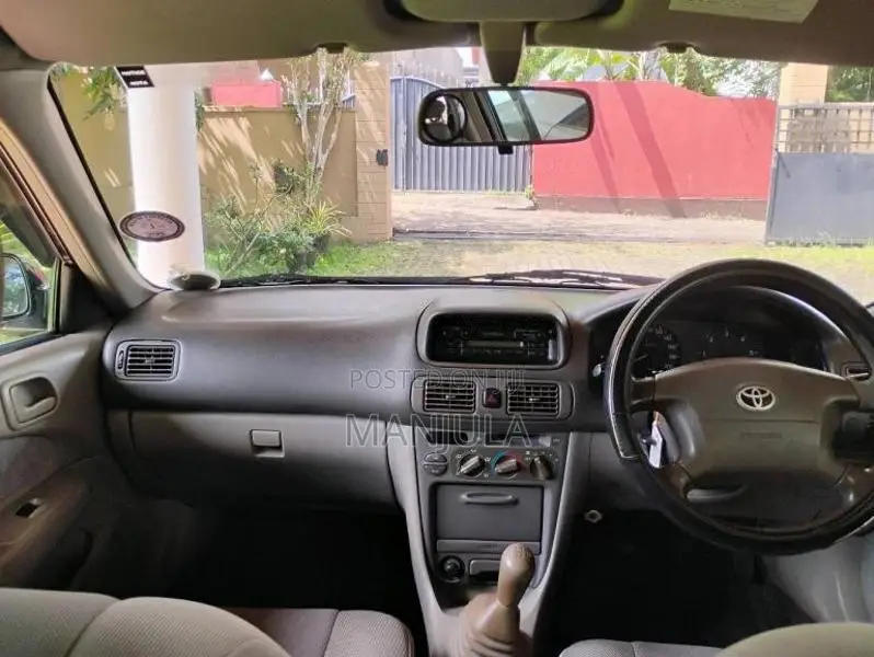 Toyota Corolla Ce110 2000 Car (Used)
