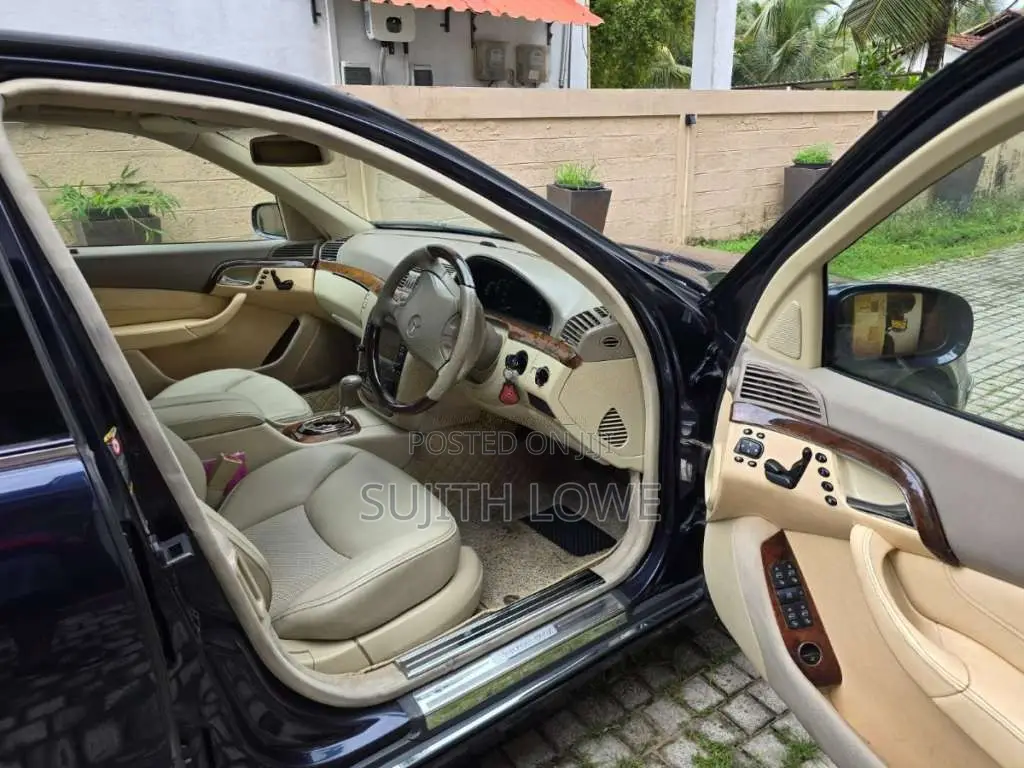 Mercedes-Benz W220 S-Class 2003 Car (Used)