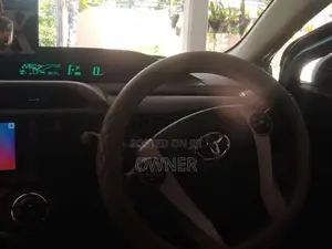 Toyota Aqua 2013 Car (Used)