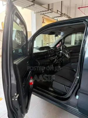 Suzuki Wagon R Stingray 2017 Car (Used)