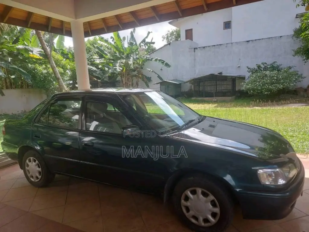 Toyota Corolla Ce110 2000 Car (Used)