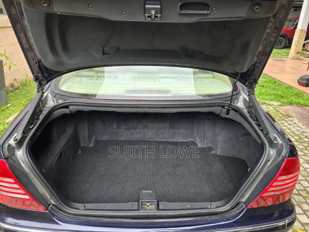 Mercedes-Benz W220 S-Class 2003 Car (Used)