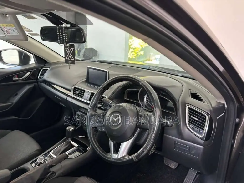 Mazda 3 2016 Car (Used)