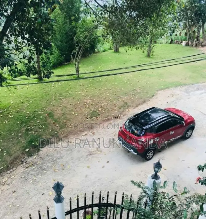 Renault Kwid 2017 Car (Used)
