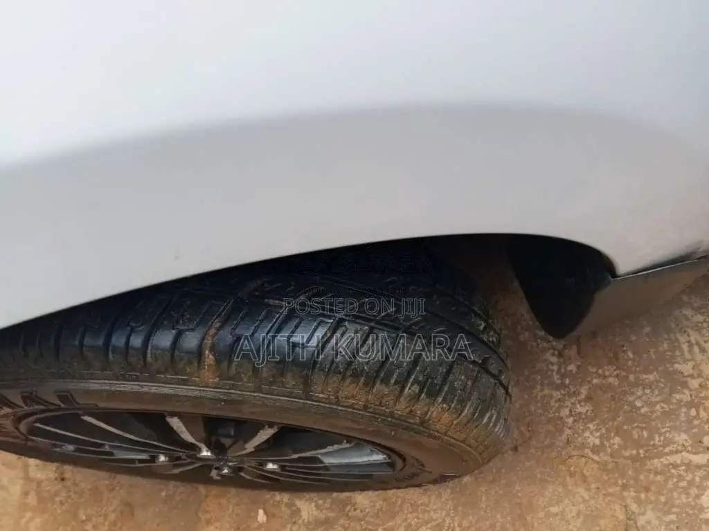Suzuki Alto 2015 Car (Used)