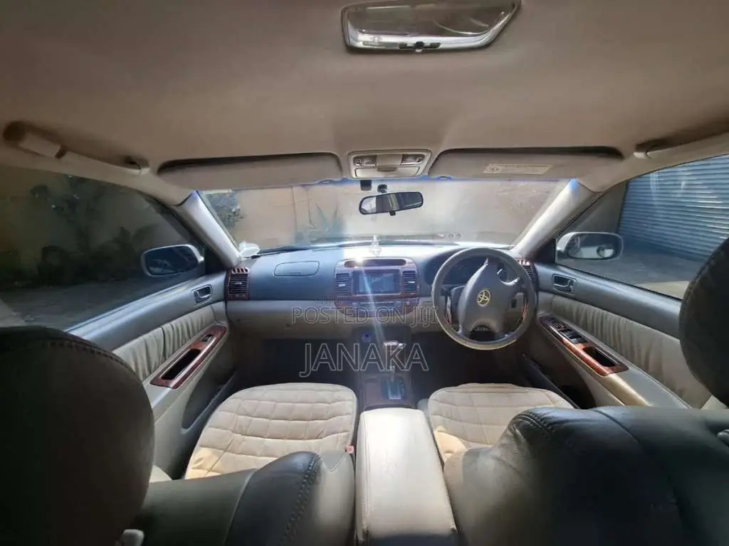 Toyota Camry 2002 Car (Used)
