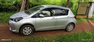 Toyota Vitz 2016 Car (Used)