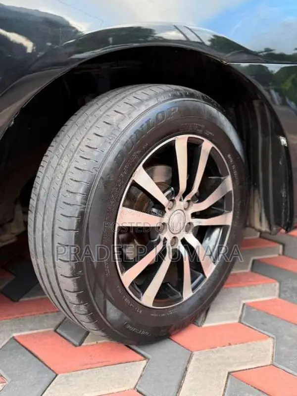 Toyota Premio 2011 Car (Used)