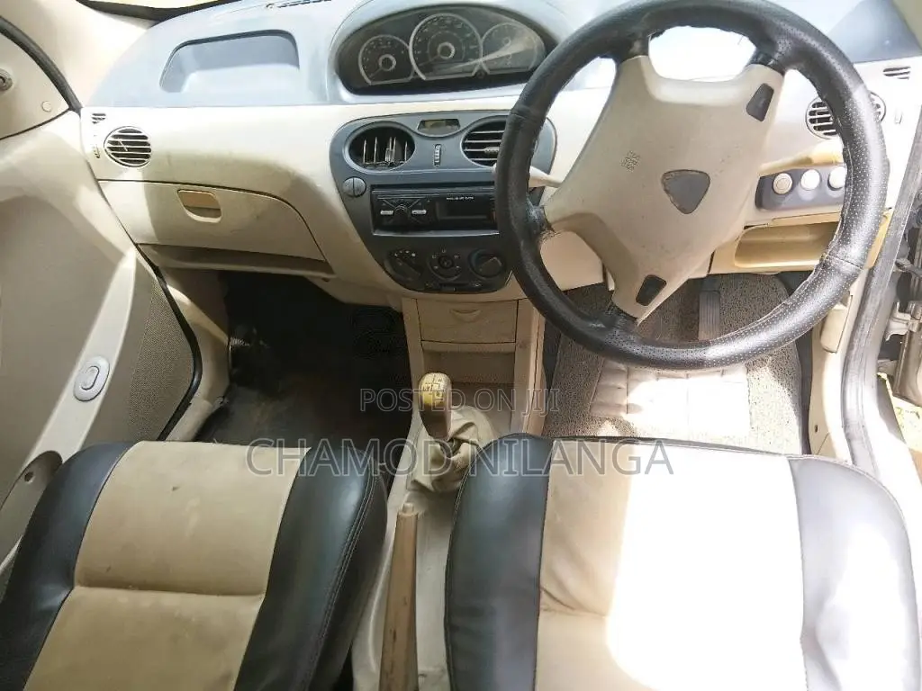 Micro Trend 2010 Car (Used)