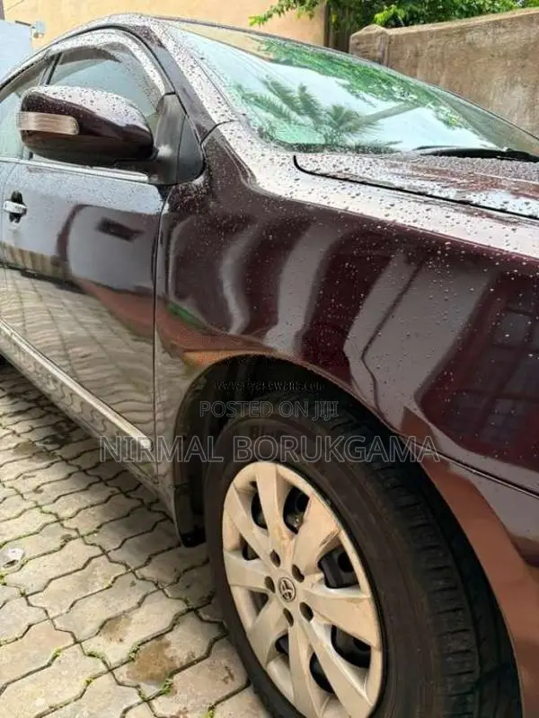 Toyota Premio 2011 Car (Used)