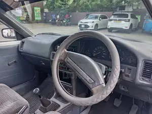 Toyota Corolla 1990 Car (Used)