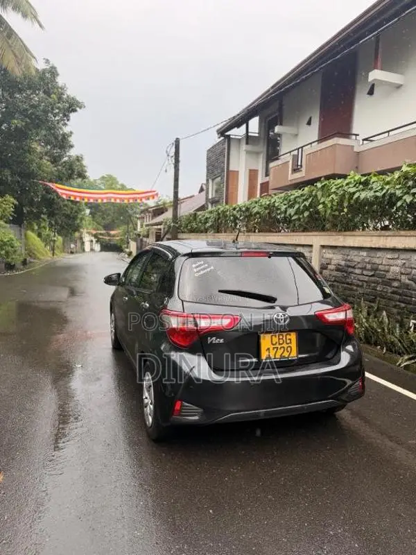 Toyota Vitz Edition 2 Safety 2018 Car (Used)
