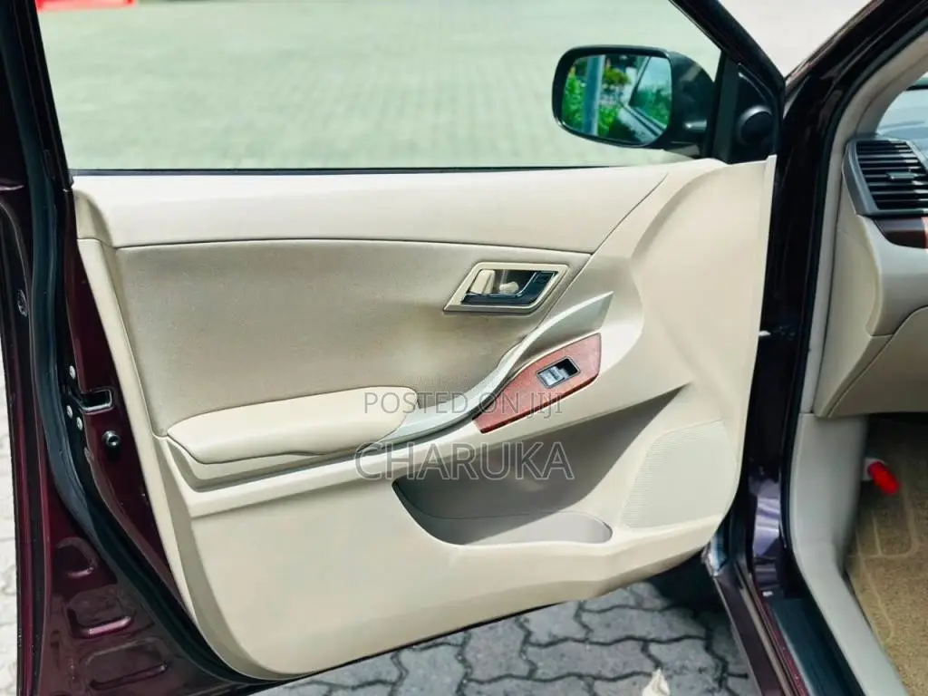 Toyota Allion 260 2011 Car (Used)