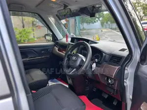 Toyota Roomy 2017 Car (Used)