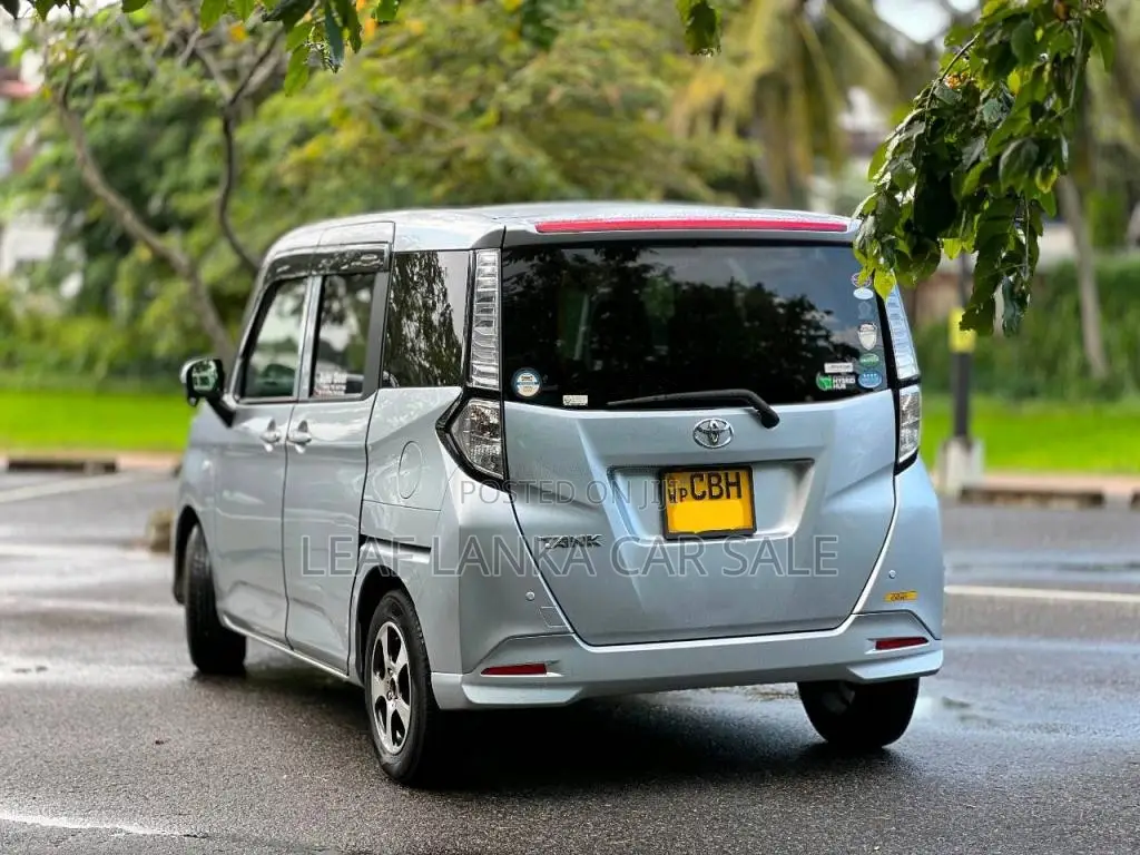 Toyota Roomy 2017 Car (Used)