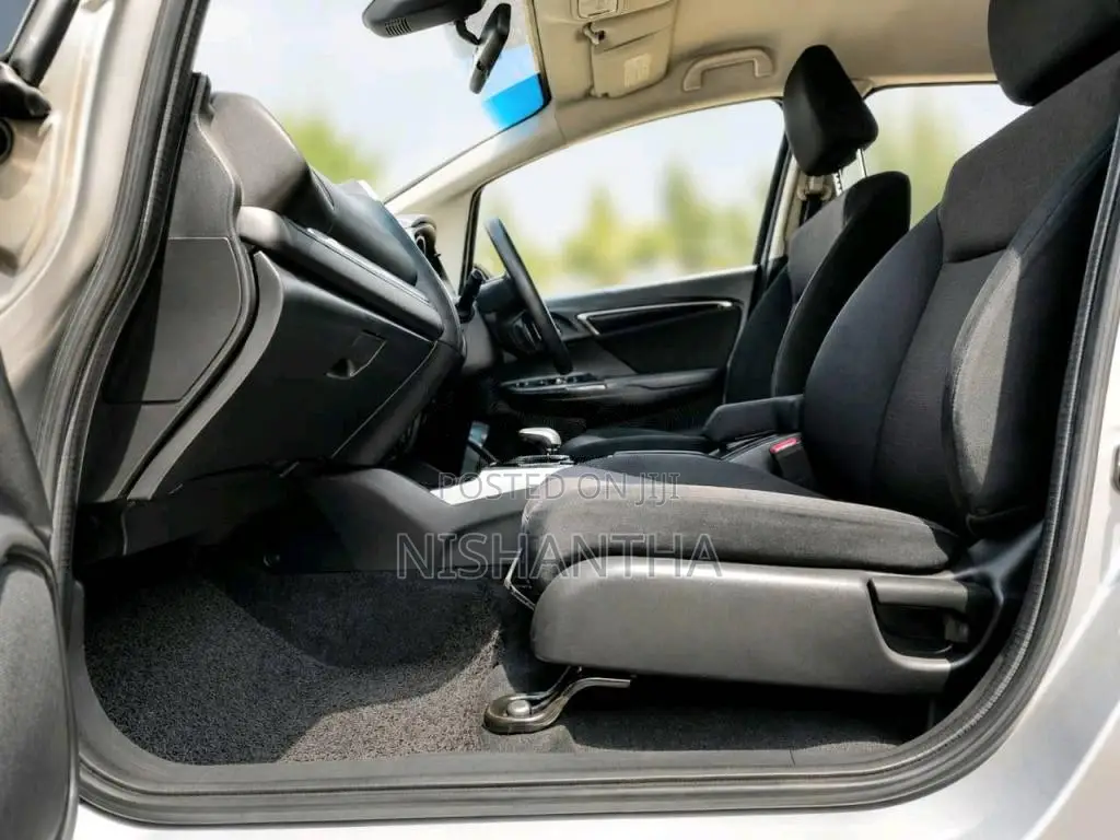 Honda Fit GP5 L Grade 2013 Car (Used)