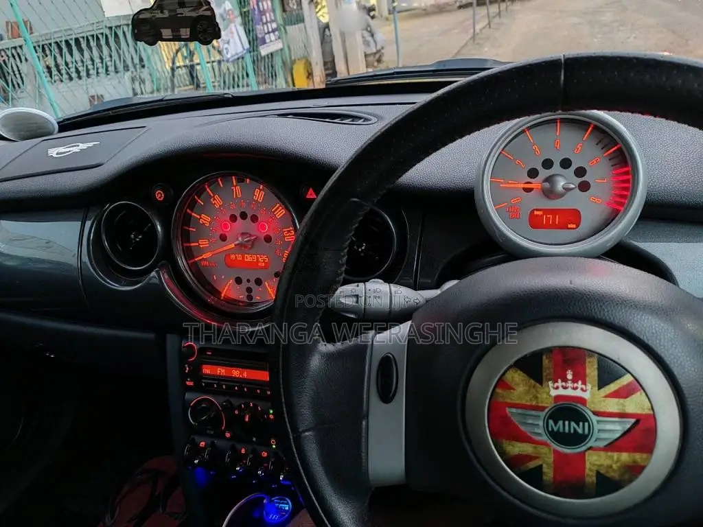 BMW Mini One R50 2004 Car (Used)