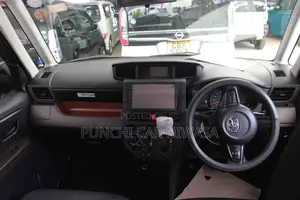 Toyota Tank 2017 Car (Used)