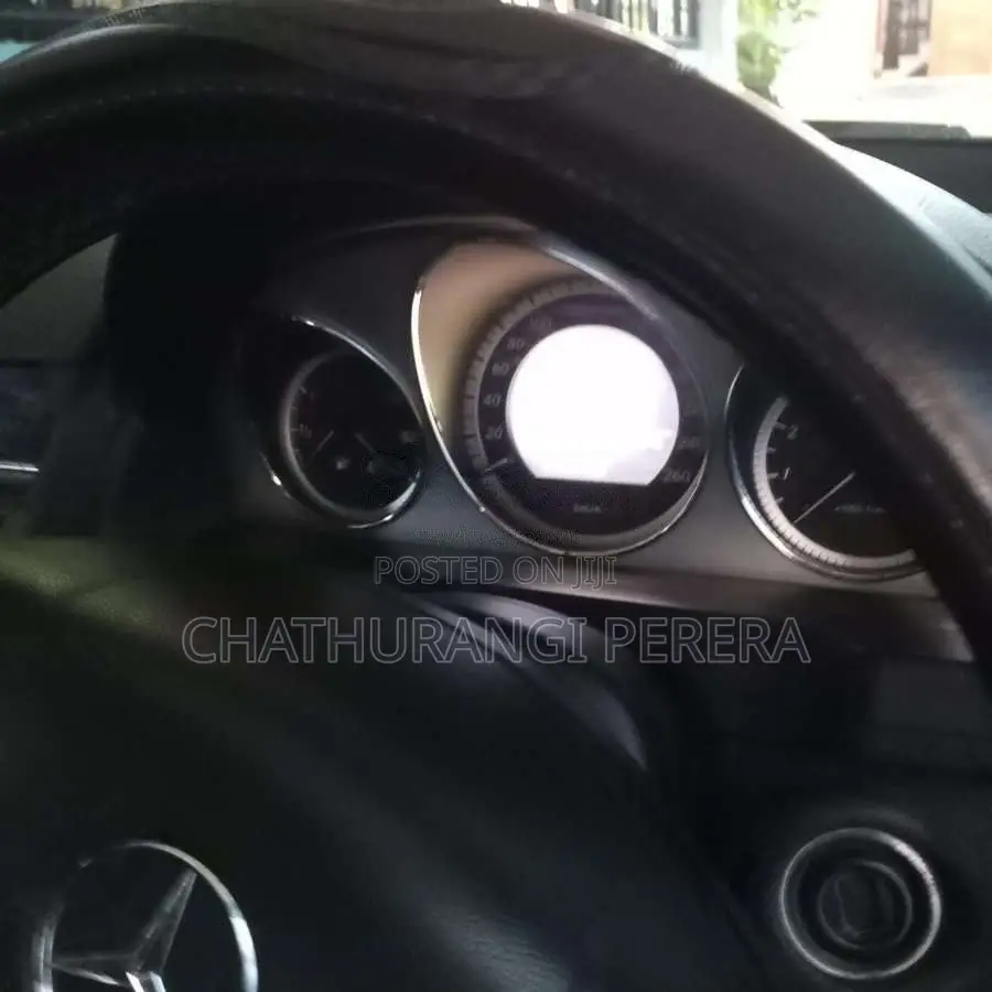 Mercedes-Benz C180 2010 Car (Used)