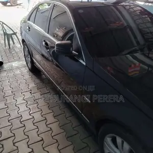 Mercedes-Benz C180 2010 Car (Used)