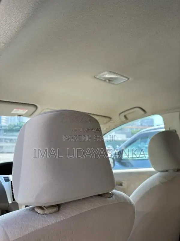 Toyota Vitz 2008 Car (Used)