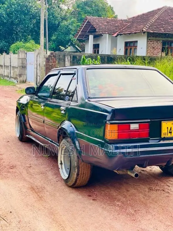 Toyota Carina 1983 Car (Used)