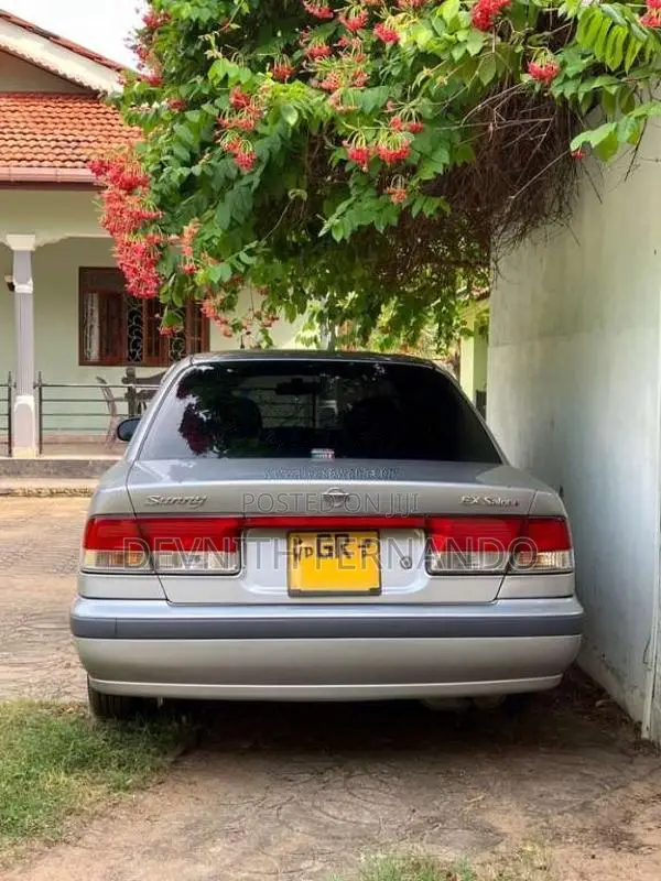 Nissan FB15 2000 Car (Used)