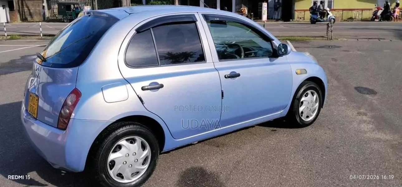 Nissan March AK12 2002 Car (Used)