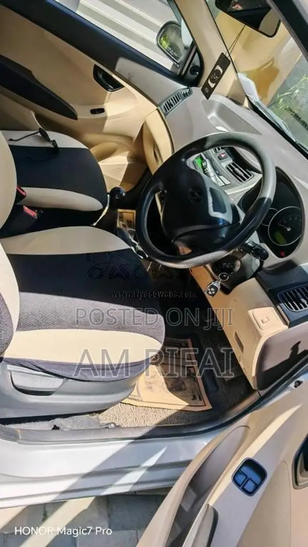 Hyundai Eon 2015 Car (Used)