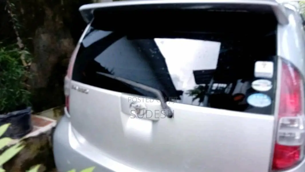Toyota Passo 2004 Car (Used)