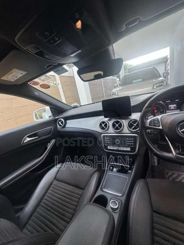 Mercedes-Benz CLA 180 2017 Car (Used)