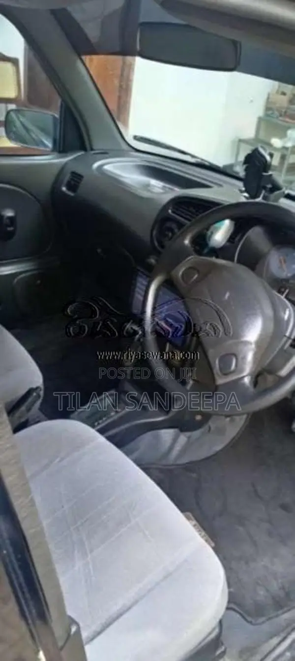 Daihatsu Mira 2000 Car (Used)