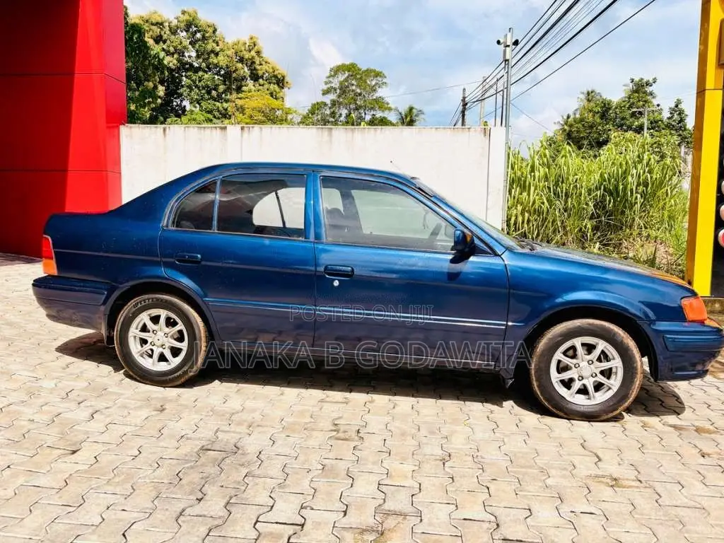 Toyota Tercel 1997 Car (Used)