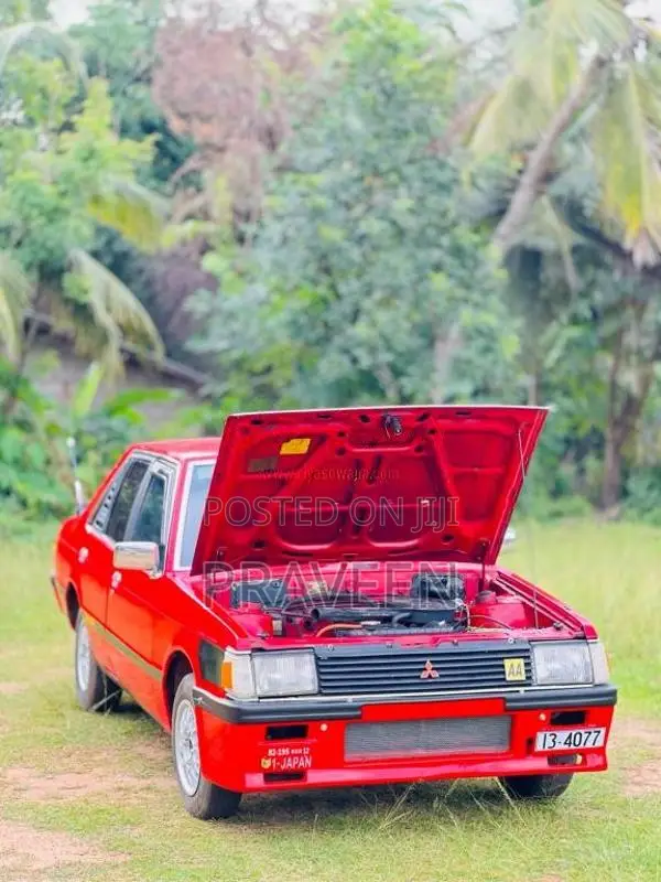 Mitsubishi Lancer Box 1980 Car (Used)