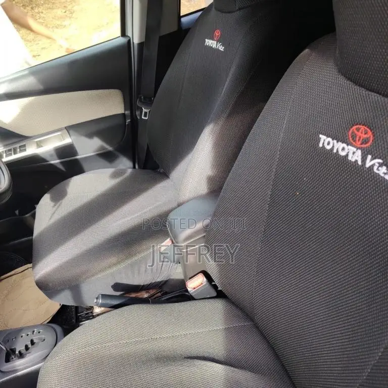 Toyota Vitz 2015 Car (Used)