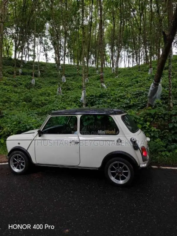 Morris Mini Cooper 2000 Car (Used)