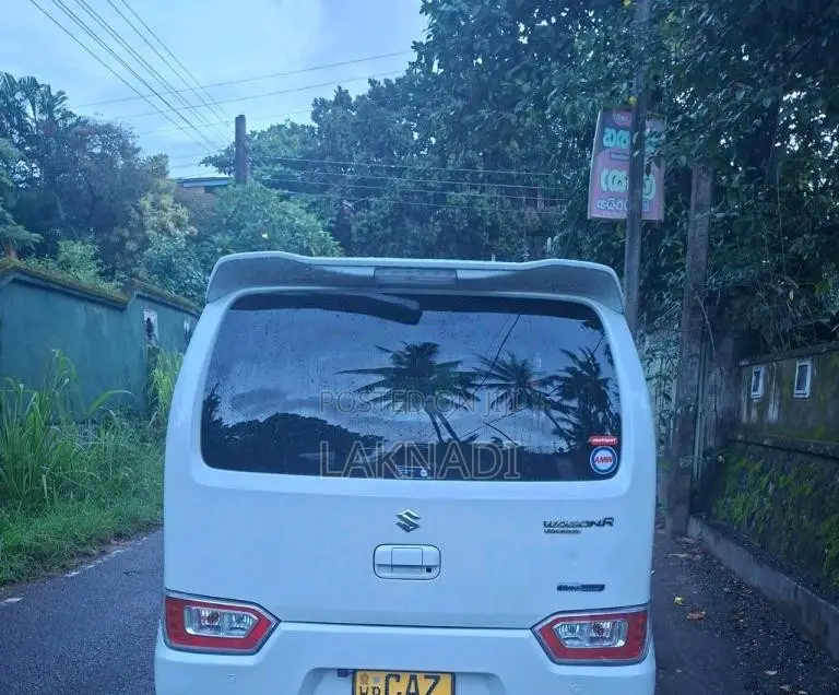 Suzuki Wagon R FZ 2018 Car (Used)