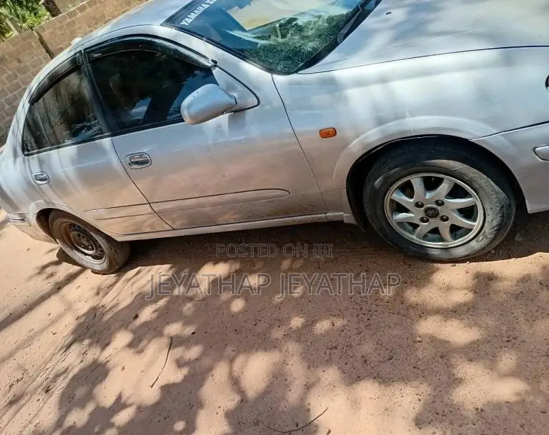 Nissan N6 2010 Car (Used)