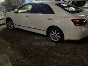 Toyota Premio 2017 Car (Used)