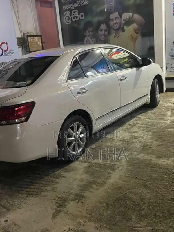 Toyota Premio 2017 Car (Used)