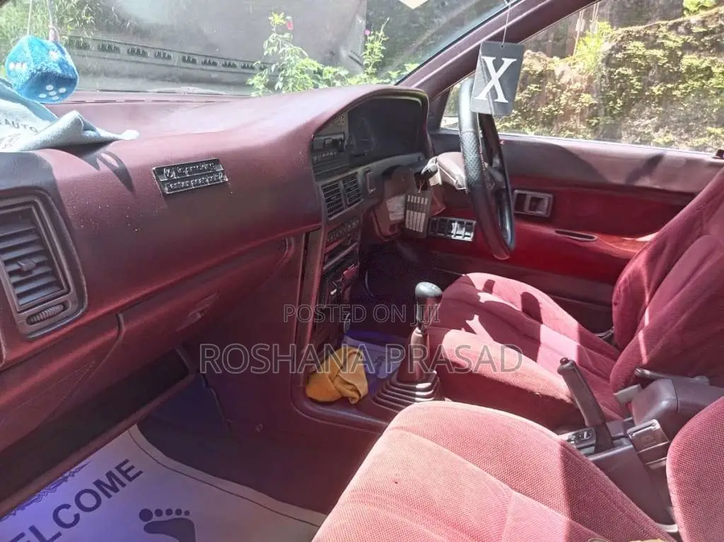 Toyota Corolla 1988 Car (Used)