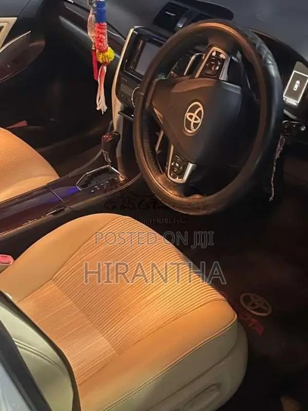 Toyota Premio 2017 Car (Used)