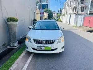 Toyota Premio 2013 Car (Used)