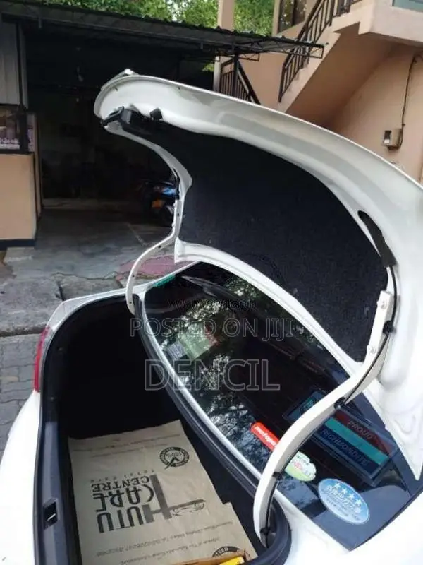Toyota Belta 2011 Car (Used)
