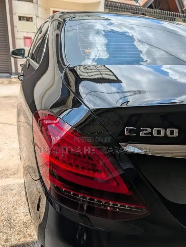 Mercedes-Benz C200 2019 Car (Used)