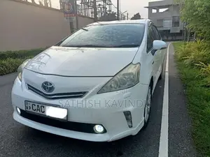 Toyota Prius 2012 Car (Used)